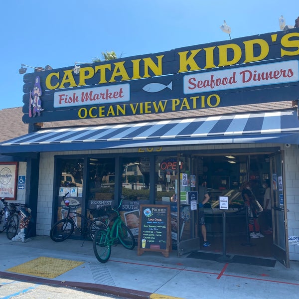 Photo taken at Captain Kidd&#39;s Fish Market &amp; Restaurant by Ben 💯 B. on 5/2/2020