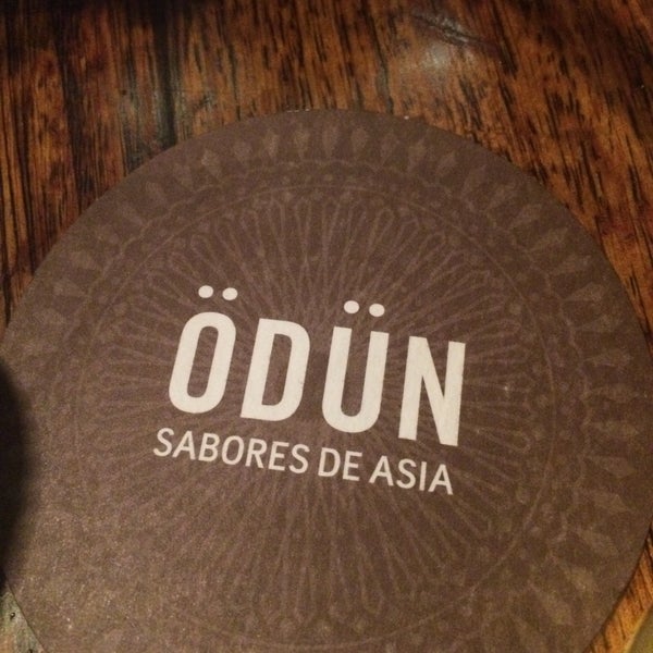 Foto diambil di Ödün Restaurante Condesa oleh Sergio R. pada 12/24/2014