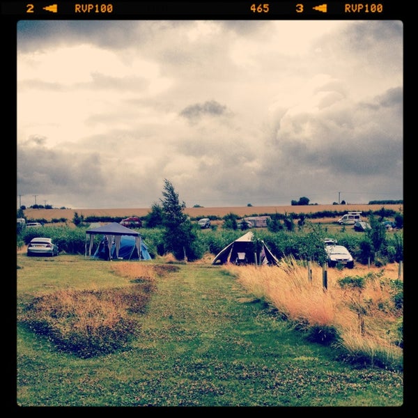 Photos At Field Barn Park Campground In Cheltenham