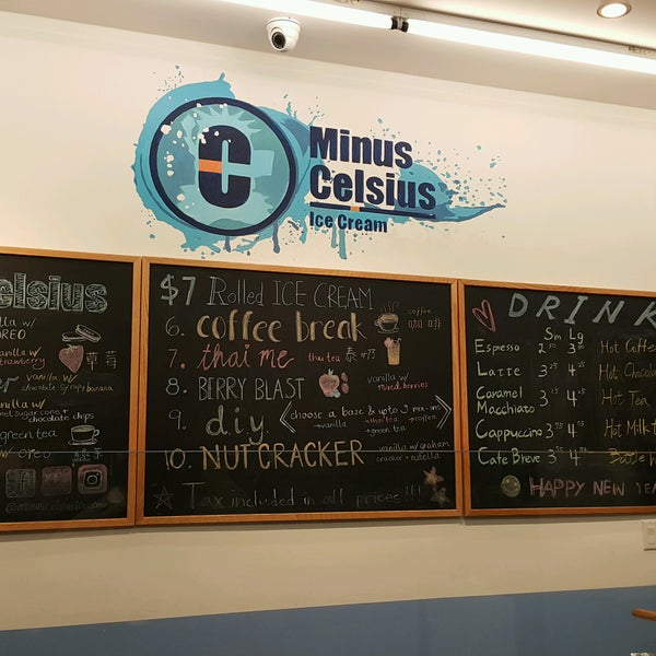 Foto diambil di Minus Celsius Ice Cream oleh Anita E. pada 3/1/2017