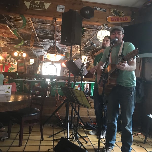 Photo taken at Filling Station Pub &amp; Grill by Alex C. on 3/9/2019
