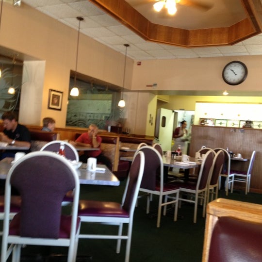 Rose Garden Restaurant 199 S State St