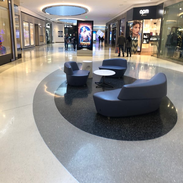 prada beverly center