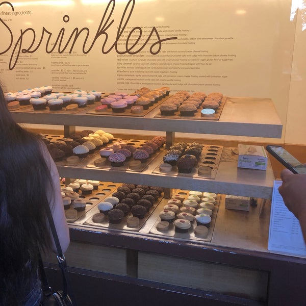 Photo taken at Sprinkles The Grove by Curtis T. on 8/7/2019