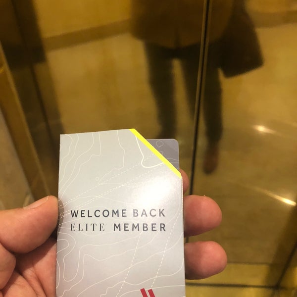 Foto tirada no(a) Marriott Moscow Tverskaya por E F. em 9/26/2018