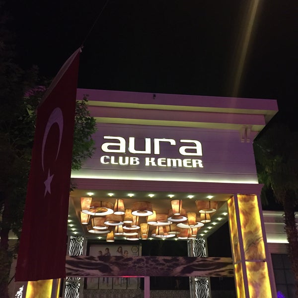 รูปภาพถ่ายที่ Aura Club Kemer โดย Ali S. เมื่อ 9/24/2015