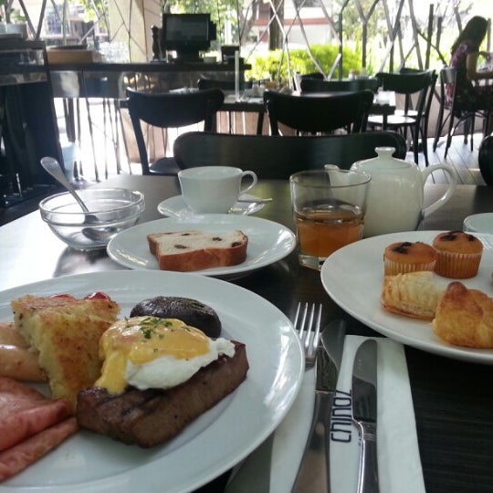 Chinoz On The Park Restaurant In Kuala Lumpur