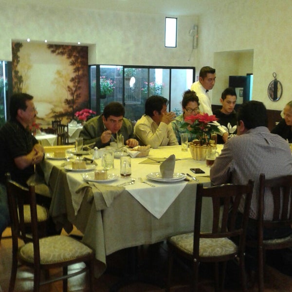 Снимок сделан в Restaurante La Romería пользователем Lau B. 12/6/2014