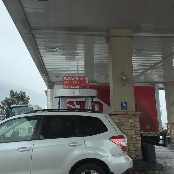 Loaf 'N Jug Fuel Station