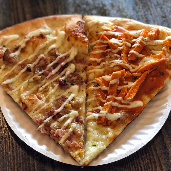 Delizia Pizza Italian Restaurant in Dover