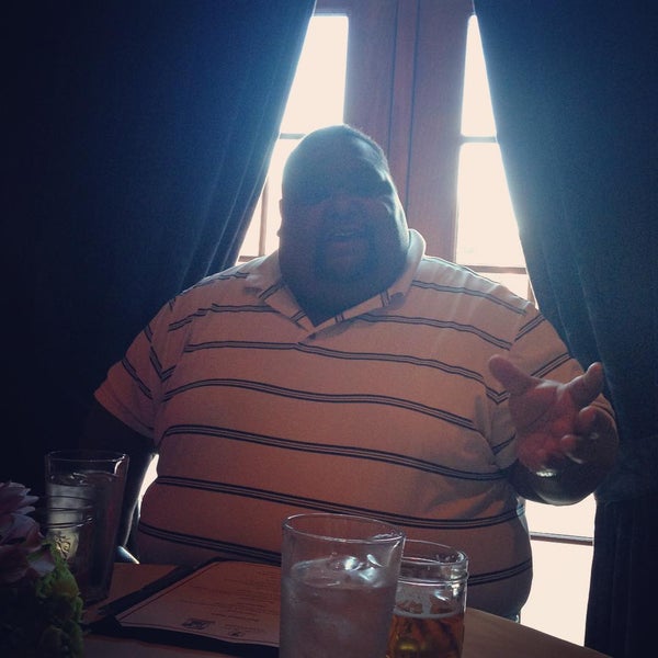 8/20/2015 tarihinde Tommy Y.ziyaretçi tarafından Mickey Mantle&#39;s Steakhouse'de çekilen fotoğraf