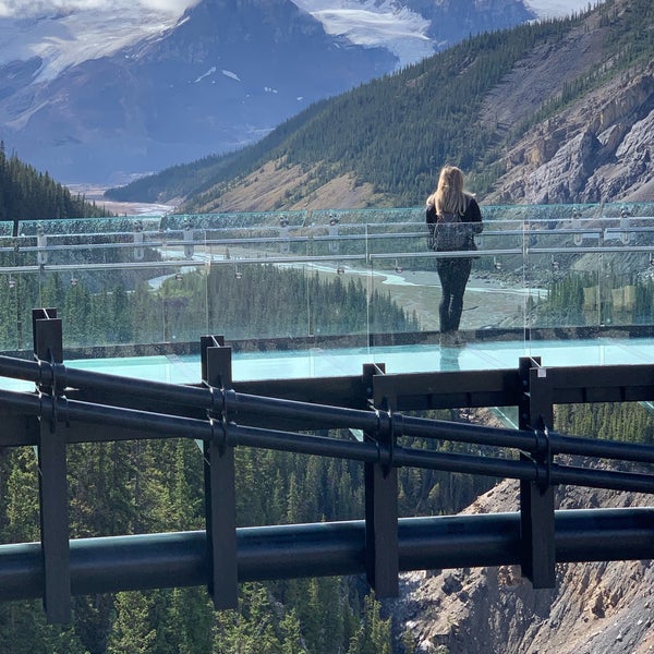 Glacier Skywalk в Канаде