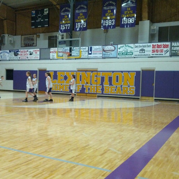 Lexington High School - Library in Lexington