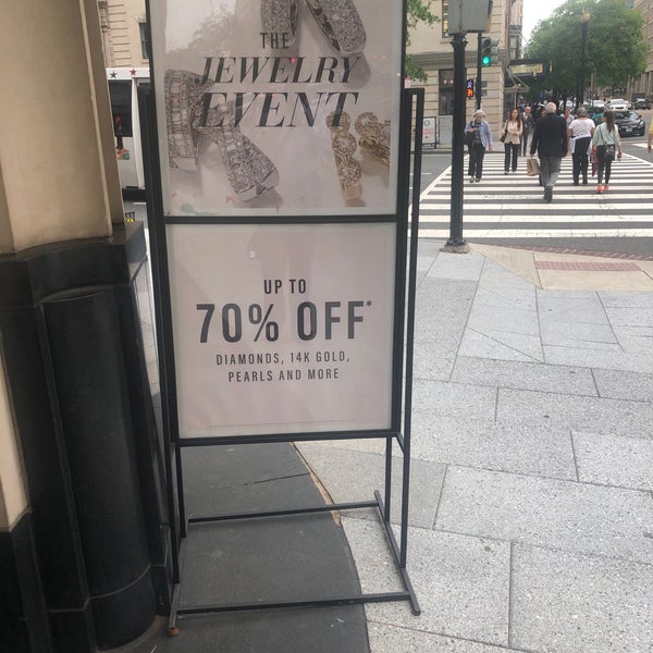 Photo taken at Saks OFF 5TH by Larry F. on 4/30/2019