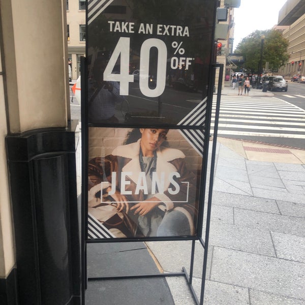 Photo taken at Saks OFF 5TH by Larry F. on 9/6/2019