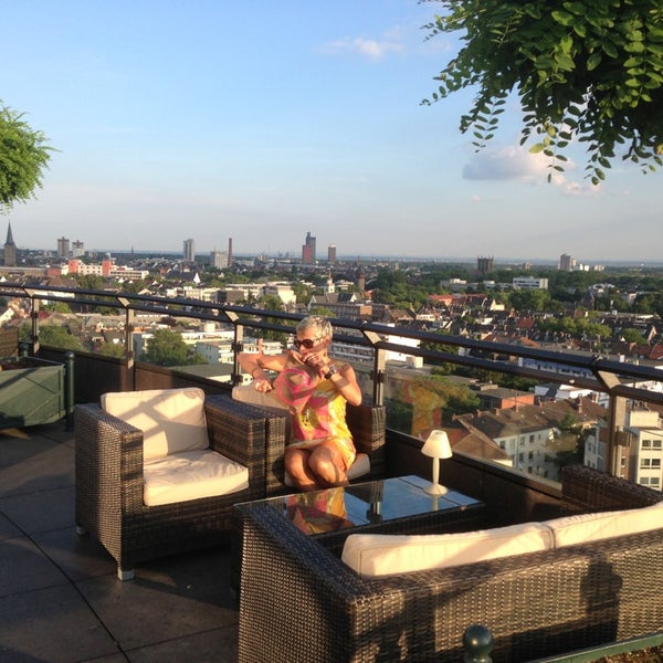 7/19/2013 tarihinde Reinhard B.ziyaretçi tarafından Wasserturm Hotel'de çekilen fotoğraf