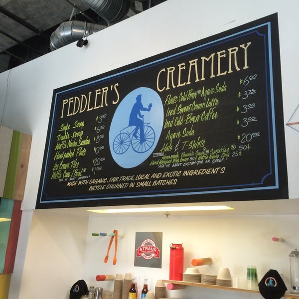 Photo taken at Peddler&#39;s Creamery by Brent C. on 7/30/2014