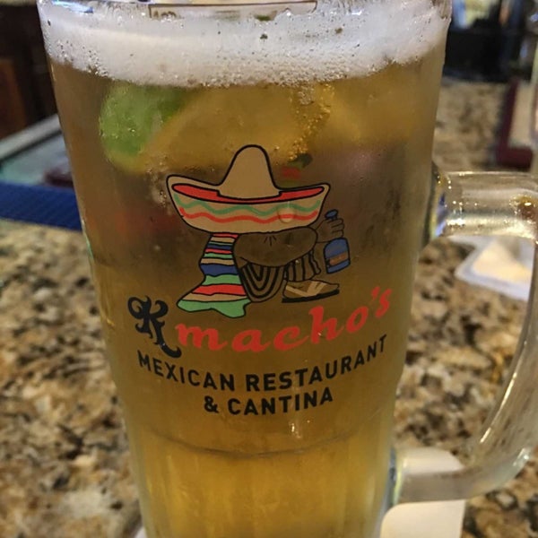 รูปภาพถ่ายที่ K-Macho&#39;s Mexican Grill and Cantina โดย Steve G. เมื่อ 6/22/2019