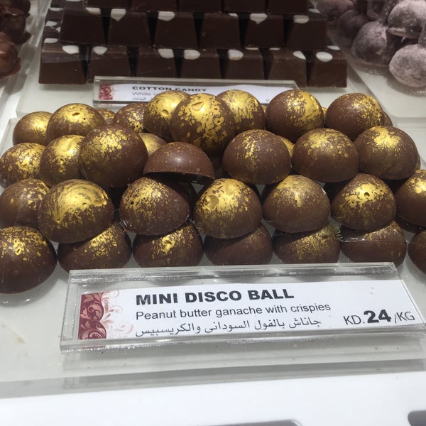 Try the mini dico ball (salty peanut butter based) !