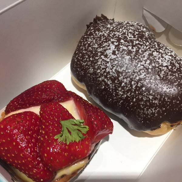 Пекарню berrybakery новосибирск. Berry bakery. Berry bakery. Мерри берри. Berry bakery.