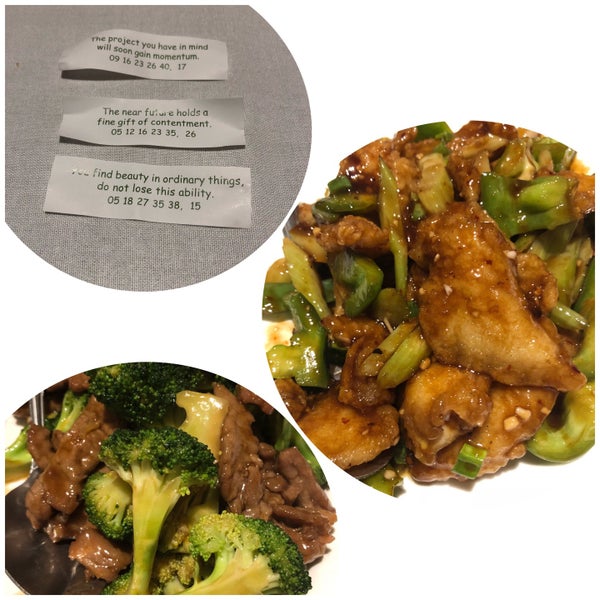 Had the most reviews on google. Apparently celebrities came here too. Had the beef with broccoli and spicy fish fillet with garlic + vege. IMO food were oily and salty, food were in big chunks.