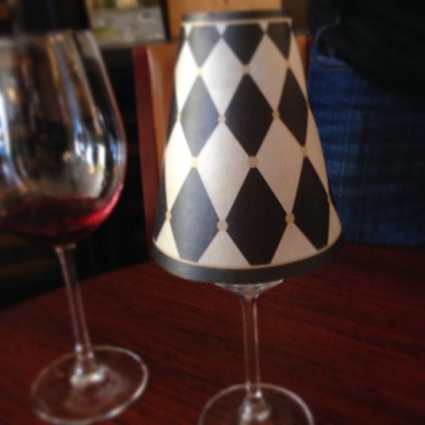 Foto diambil di The Wine Cellars - Fine Wine, Gifts &amp; Wine Café oleh finnious f. pada 2/15/2014