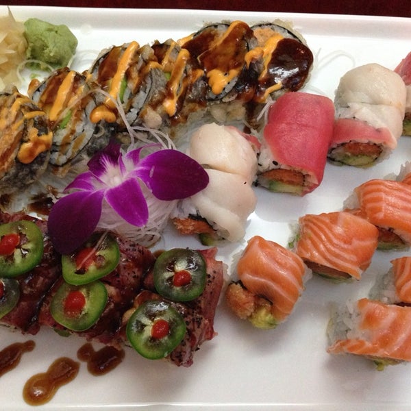 Foto diambil di Ichiban Sushi House oleh Alexis M. pada 2/2/2014