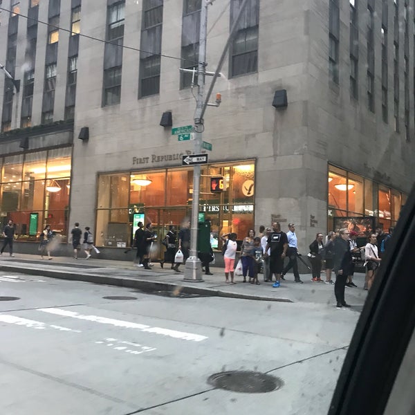 First Republic Bank Rockefeller Center 1230 Avenue of the Americas