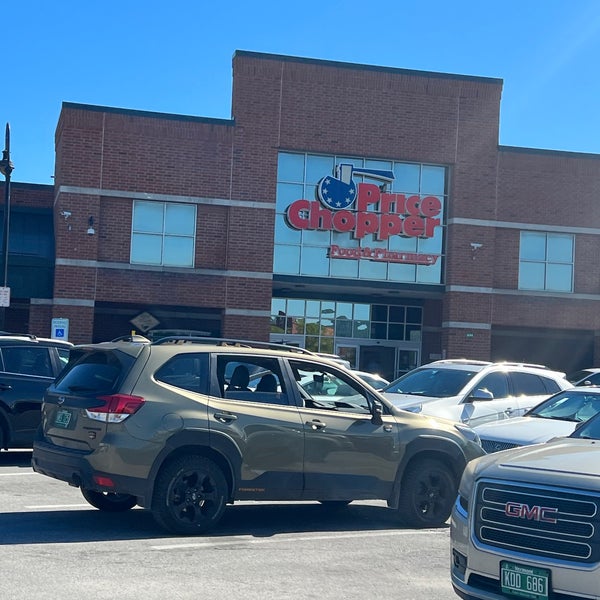 Tore Rugland Price Chopper - Supermarket in Rutland