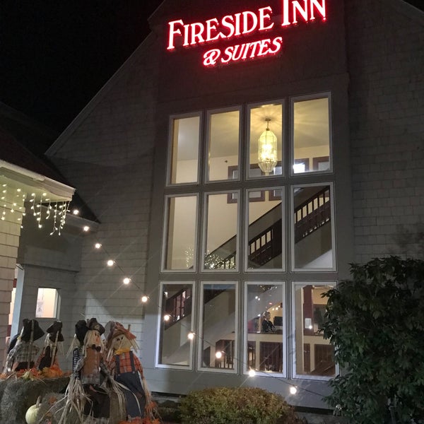 Photo taken at Fireside Inn &amp; Suites Ocean&#39;s Edge by Amy A. on 11/5/2021
