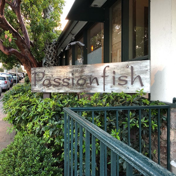 Photo taken at Passionfish by Mateusz D. on 1/21/2019