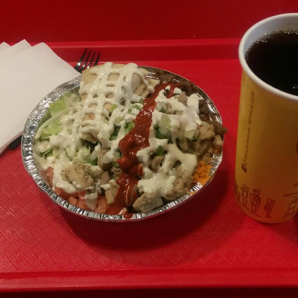 Photo taken at The Halal Guys by Mzn M. on 11/21/2017