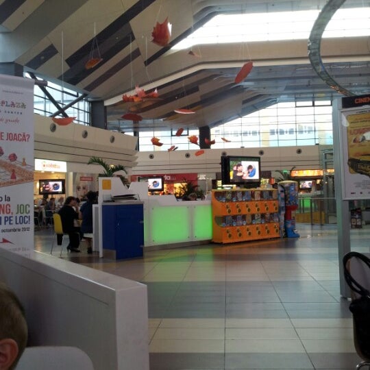 Photos At Sun Plaza Shopping Mall In VÄƒcÄƒreÈ™ti