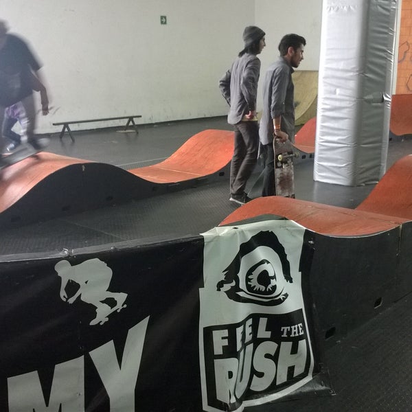 Academy online игра. Feeling academy. Feeling academy. Academy stars 1 pupils book. Feeling academy.