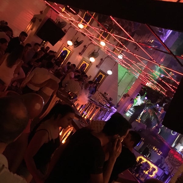 Photo taken at Posh Club Bodrum by Canerr  on 8/21/2017
