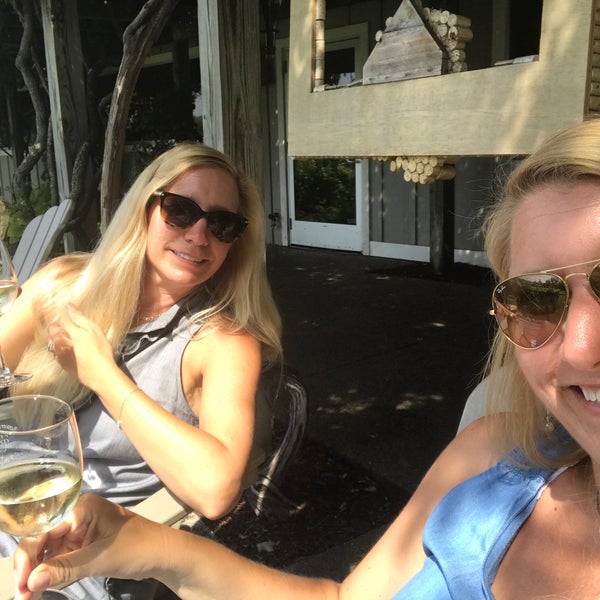 Photo taken at Bowers Harbor Vineyards by Melissa M. on 8/1/2018