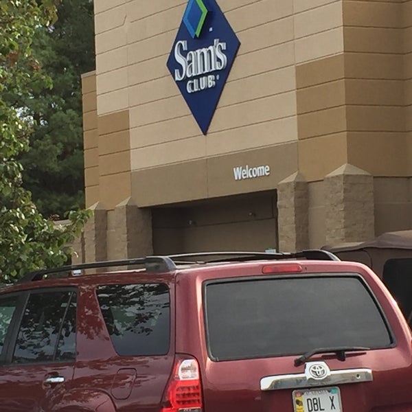 Photos at Sam's Club 19 tips from 1082 visitors