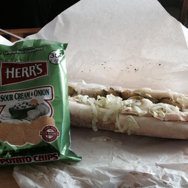 Major Wing Lee Grocery Market Deli in Philadelphia