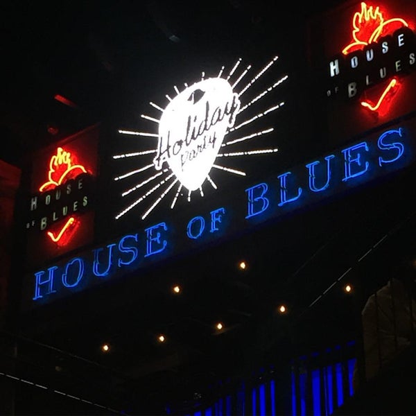 Photo taken at House of Blues Anaheim by Jill R. on 12/12/2015
