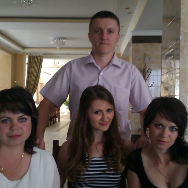 Кафе монарх сорочинск