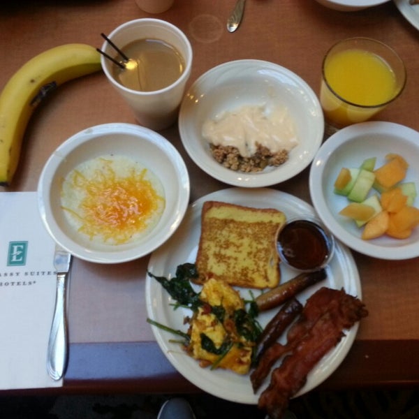 Embassy Suites Breakfast Buffet - Breakfast Spot