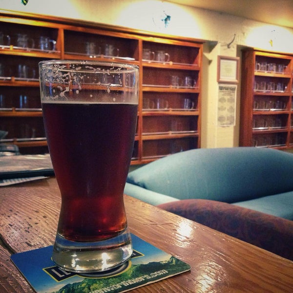 Photo taken at Fish Tale Brew Pub by Shawn P. on 8/4/2015