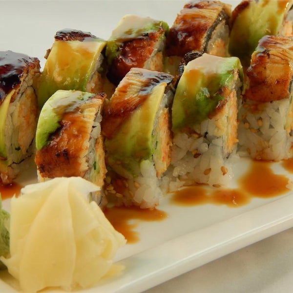 รูปภาพถ่ายที่ Banbu Sushi Bar &amp; Grill โดย Banbu Sushi Bar &amp; Grill เมื่อ 12/4/2014
