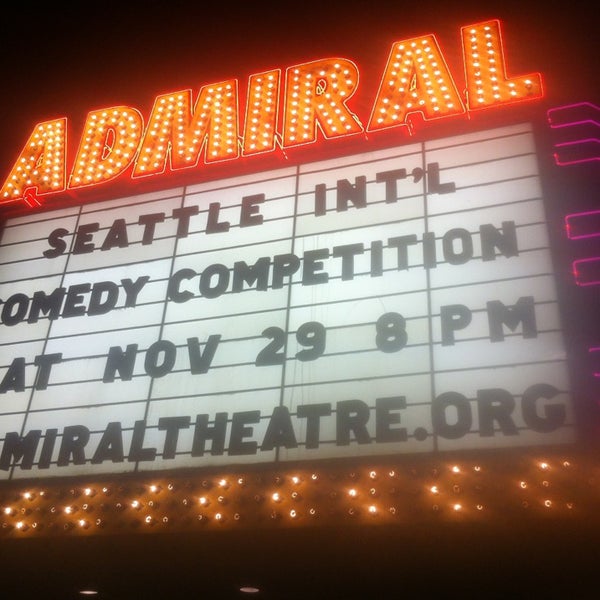 11/30/2014 tarihinde Nate M.ziyaretçi tarafından Admiral Theatre'de çekilen fotoğraf