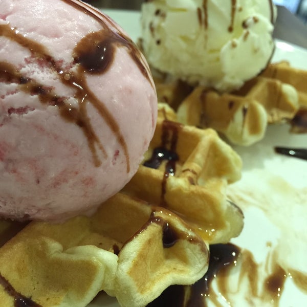 Crave Ice Cream Bishan 01203, 284 Bishan Street 24