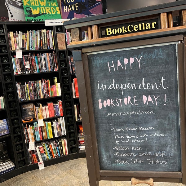 The Book Cellar Bookstore in Chicago