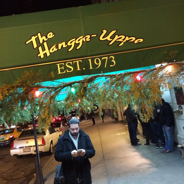 Photo taken at The Hangge-Uppe by tankboy on 12/18/2015