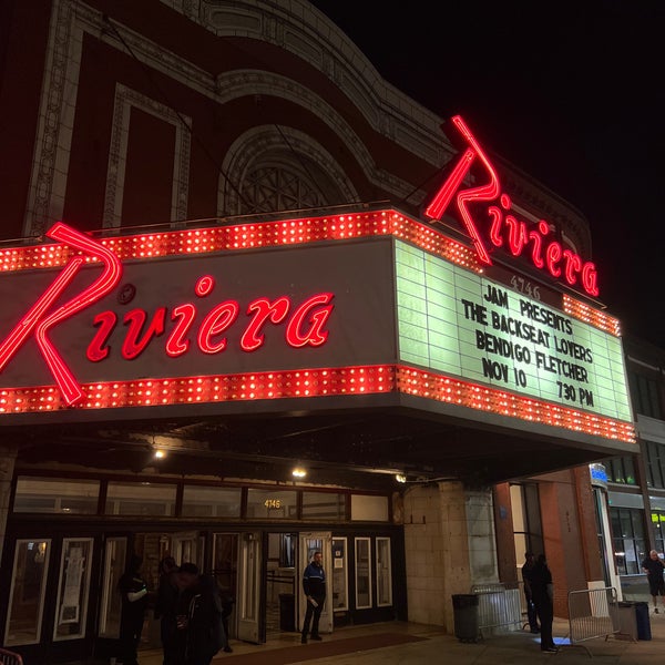 Foto tirada no(a) Riviera Theatre por tankboy em 11/11/2022