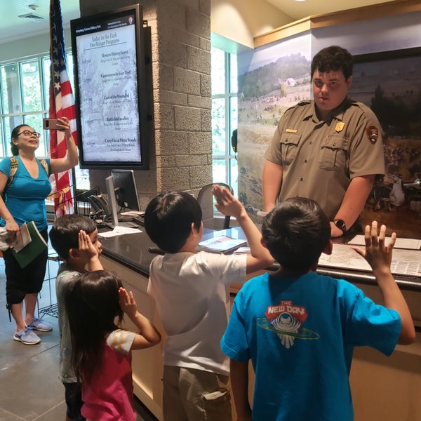 Foto scattata a Gettysburg National Military Park Museum and Visitor Center da Maria Jemimah B. il 7/19/2019