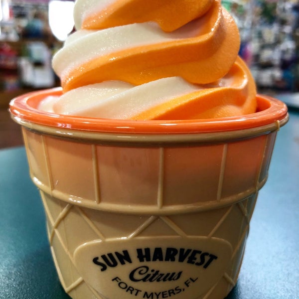 6/23/2018 tarihinde Janet W.ziyaretçi tarafından Sun Harvest Citrus'de çekilen fotoğraf